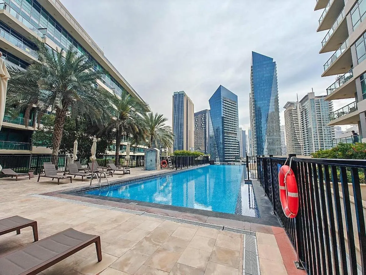 Marina Oasis Cozy 1-Bed Flat With Stunning Views Lägenhet Dubai